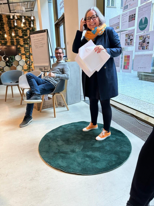 MM_grüner Teppich auf dem grünen Teppich